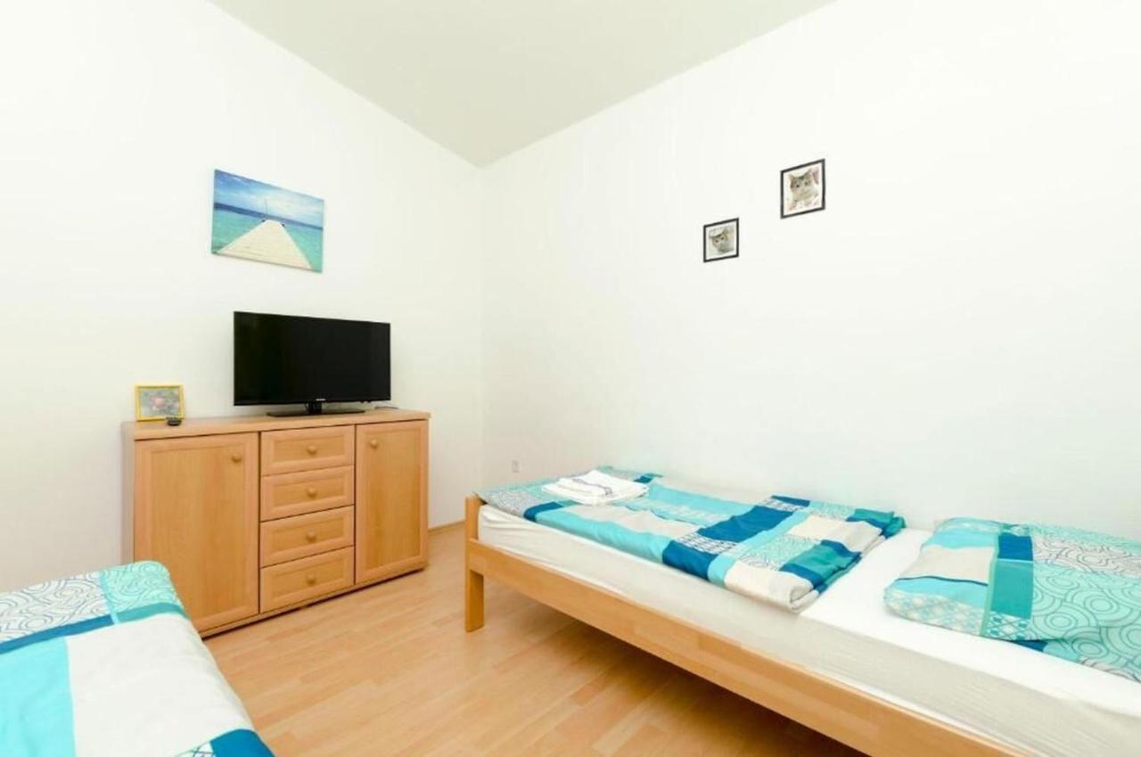 Apartment Brnabic Рогозниця Екстер'єр фото